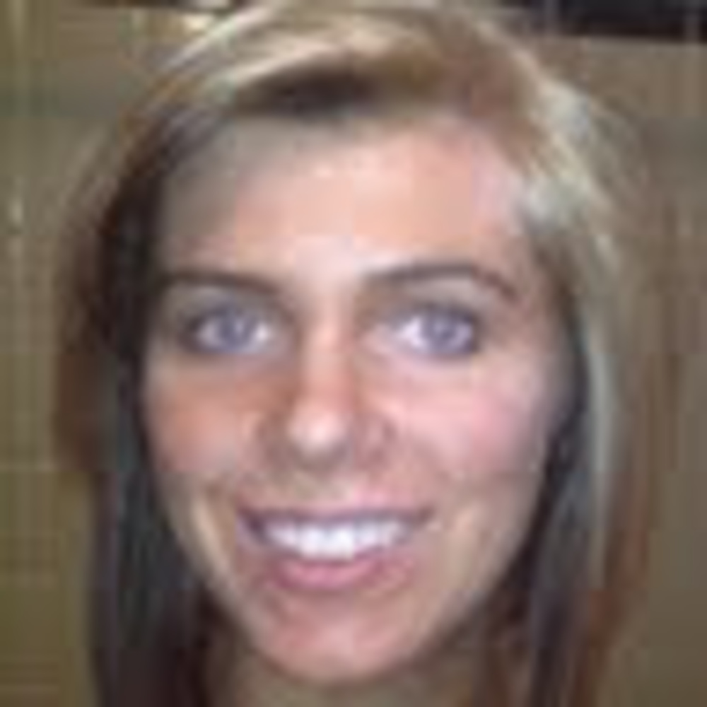 Meet your Posher, Lauren